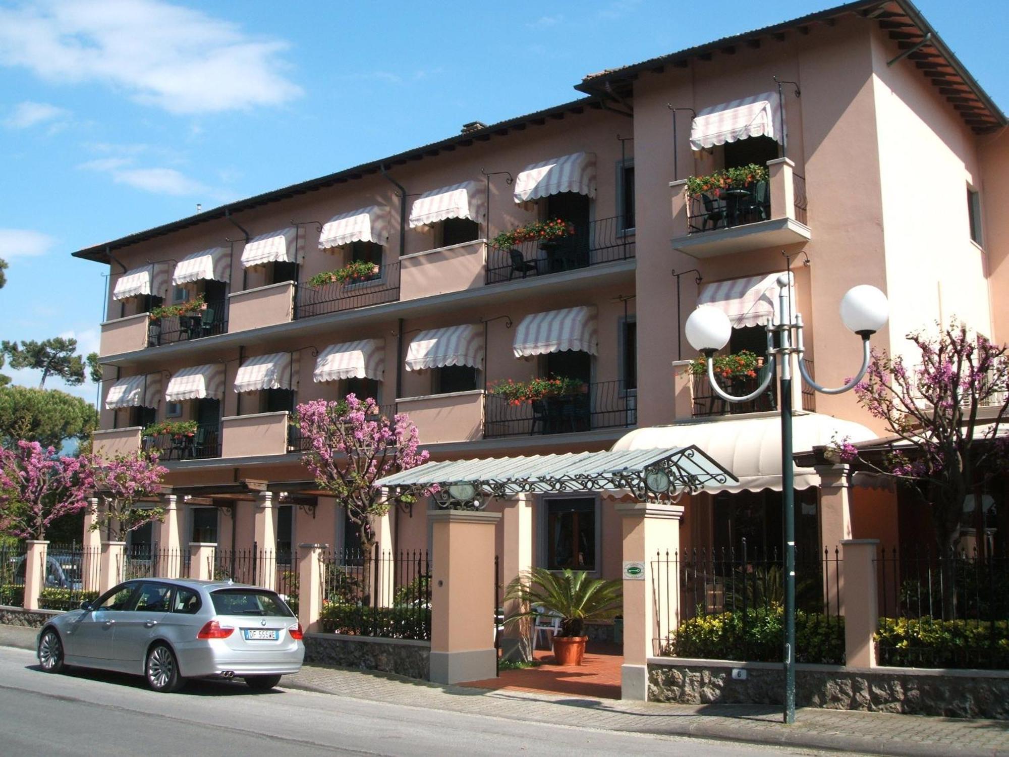 Hotel Astor Victoria Forte dei Marmi Exteriér fotografie